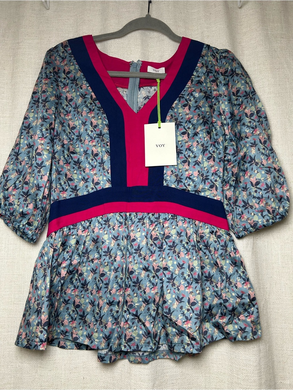 VOY Floral Peplum Top Blue Pink Puff Sleeve NWT Boutique Style